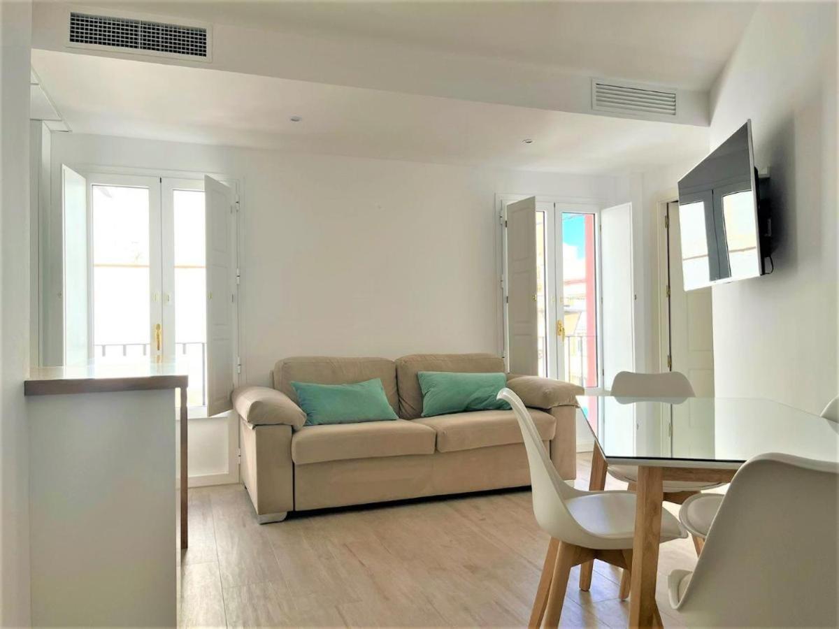 Reposo Sweet Home & Free Parking 塞维利亚 外观 照片